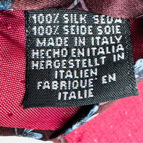 Geoffrey Beene 100% Italian Silk Floral Necktie - Picture 5 of 7
